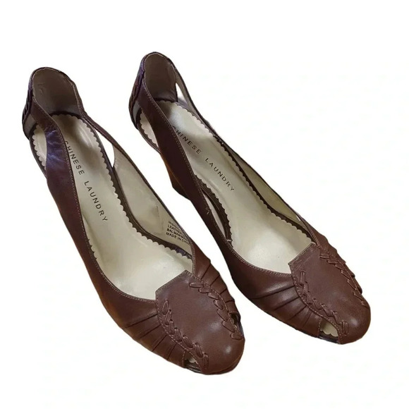 Chinese Laundry Brown Wedge Leather Heels Size 9.5 - Picture 2 of 11